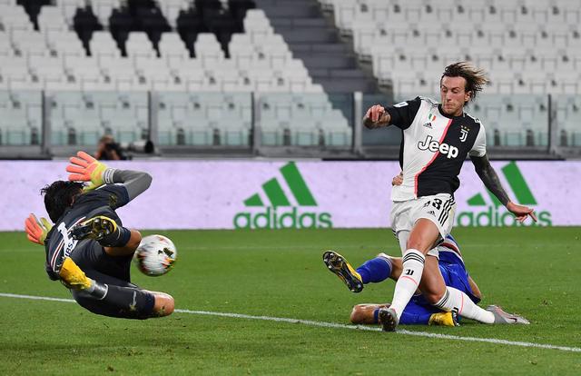 杜兰特连续得分，锁定胜局（杜兰特连砍得分，终结悬念）