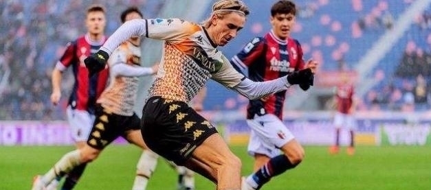 他终于等到属于自己的掌声