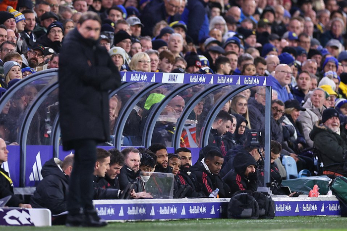 3-0！英超争冠格局骤变：神锋3场5球 12.1亿豪门3连胜落后枪手2分（3-0！英超冠军悬念升级：神锋三战五球，12.1亿豪门三连胜仍距枪手2分）