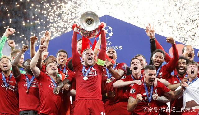 快问快答：C罗倒钩进球。（极速问答：C罗上演倒钩破门）