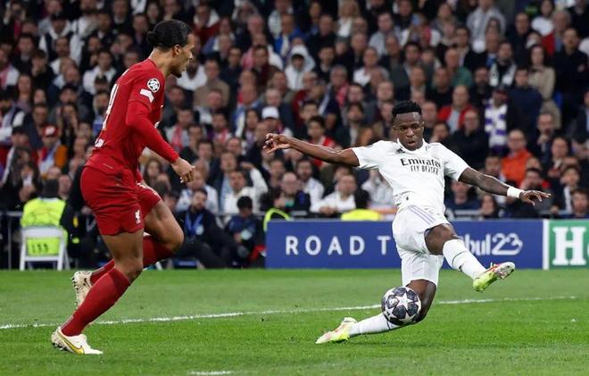 门兴格拉德巴赫vsRB莱比锡：诺伊豪斯、尼科-埃尔维迪首发，劳姆、古拉西奇出战（门兴格拉德巴赫迎战RB莱比锡：诺伊豪斯、尼科-埃尔维迪先发，劳姆与古拉西奇登场）