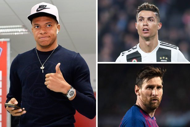 强势回归！萨内首次单场国家队比赛造3球，第二次梅开二度（王者归来！萨内国家队生涯首度单场造三球，第二次梅开二度）