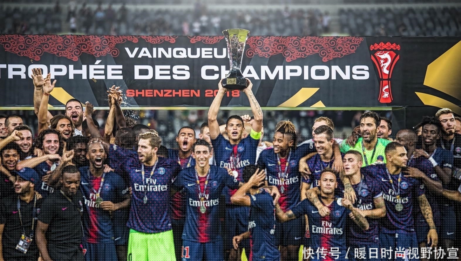 talkSPORT：曼联更衣室认为本赛季是B费在球队的最后一个赛季（据talkSPORT报道，曼联更衣室普遍认定本赛季将是B费在队的最后一季）