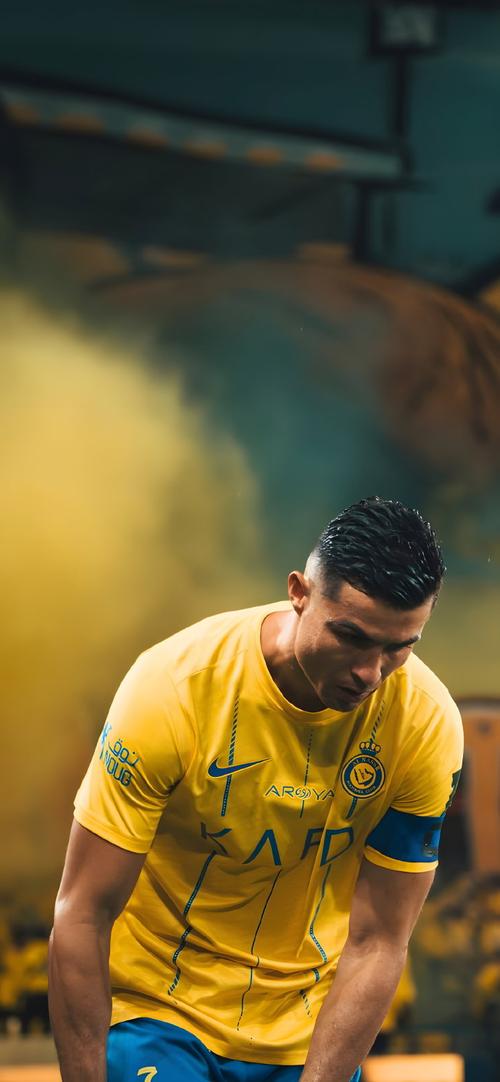 记者：蒋圣龙带330毫升肾脏积液征战半年多，刚完成手术（记者：蒋圣龙带330毫升肾积液征战半年多，手术刚刚完成）